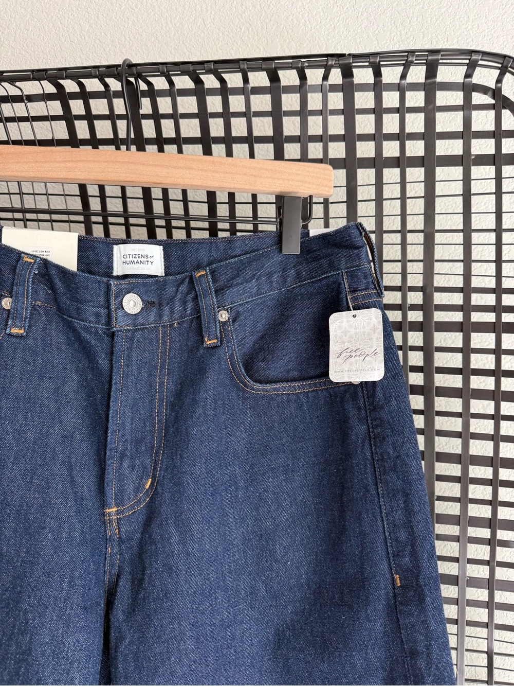 Citizens of humanity Lindz low rise jeans in Amherst - Picture 6 of 9